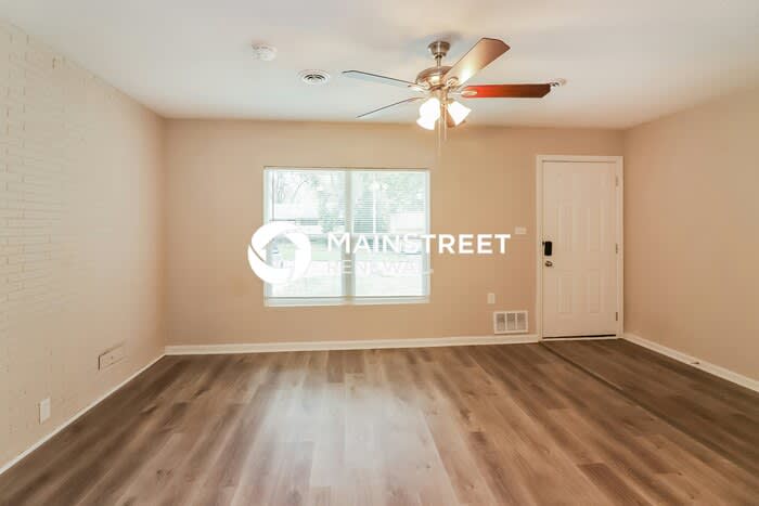 10926 Bristol Terrace – photo 4