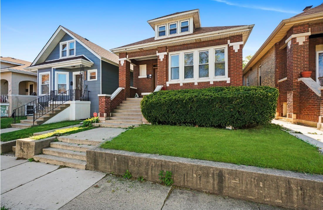 1532 Lombard Avenue – photo 2
