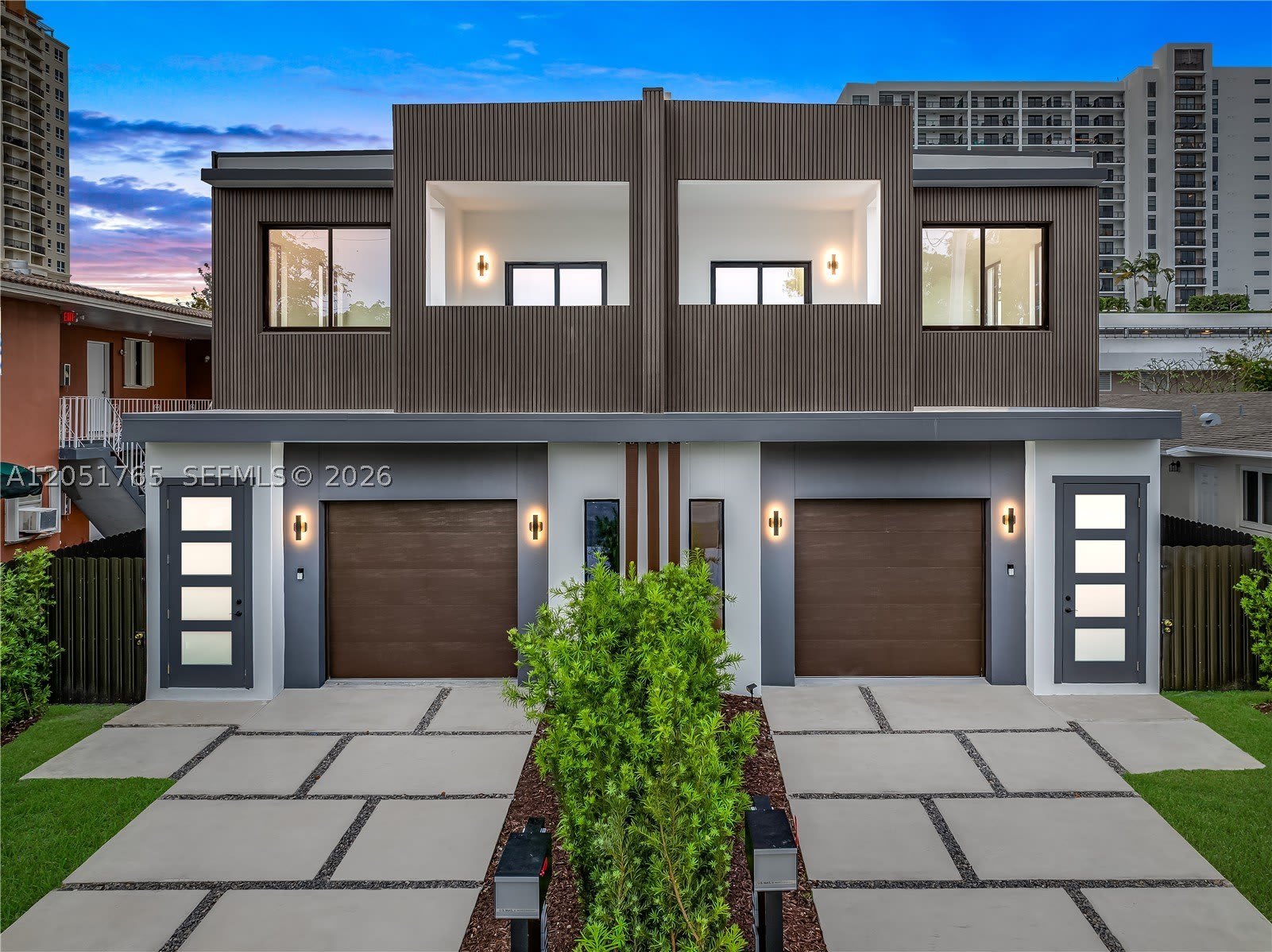3189 SW 23rd St – photo 1
