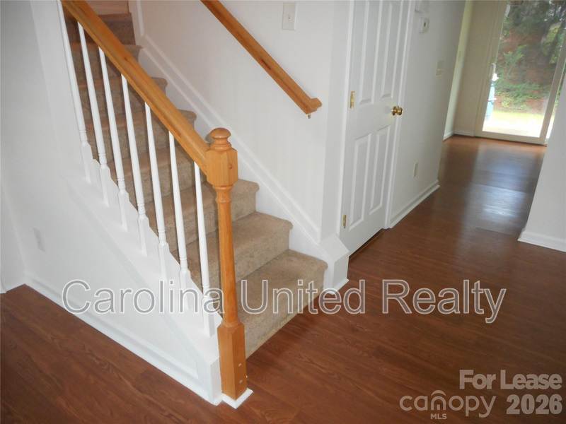 322 Deep Water Ln – photo 5