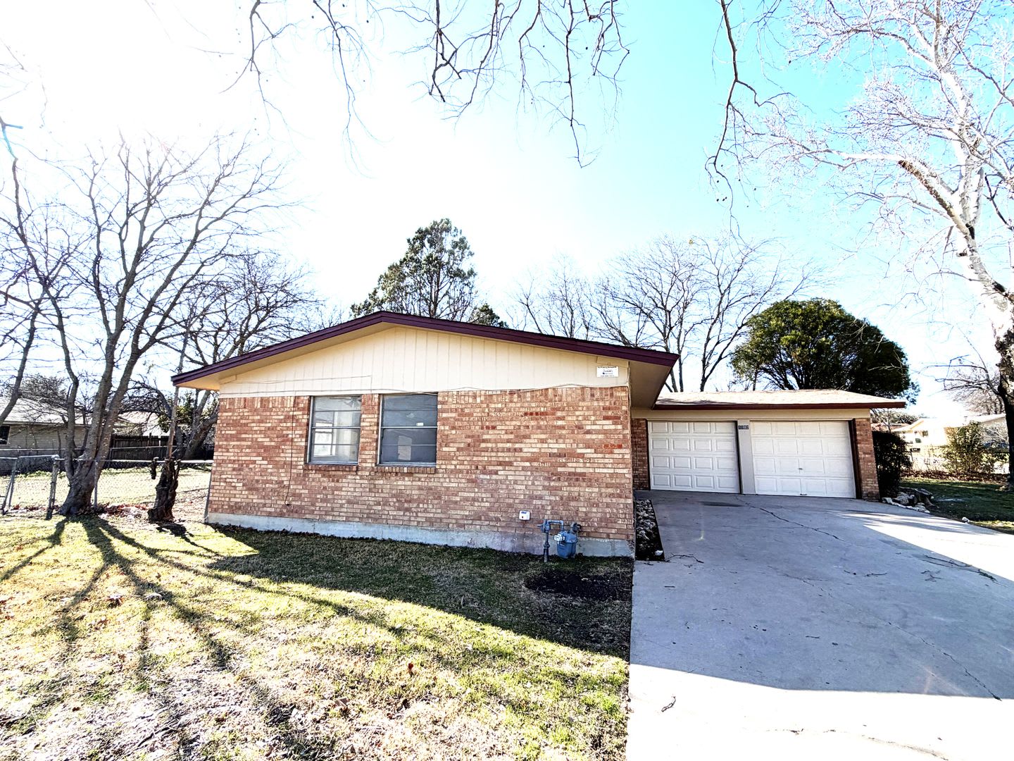 Fantastic Corner Lot Home in Harker Heights – photo 1