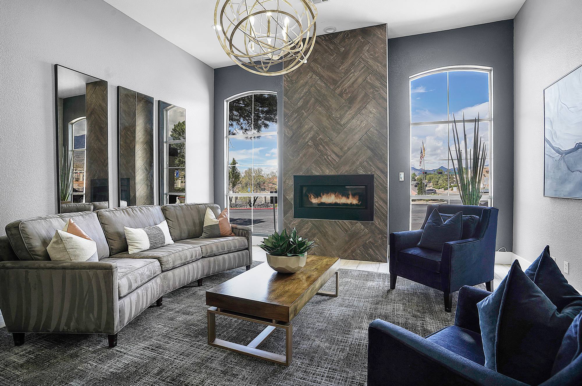 La Ventana Apartments – photo 2