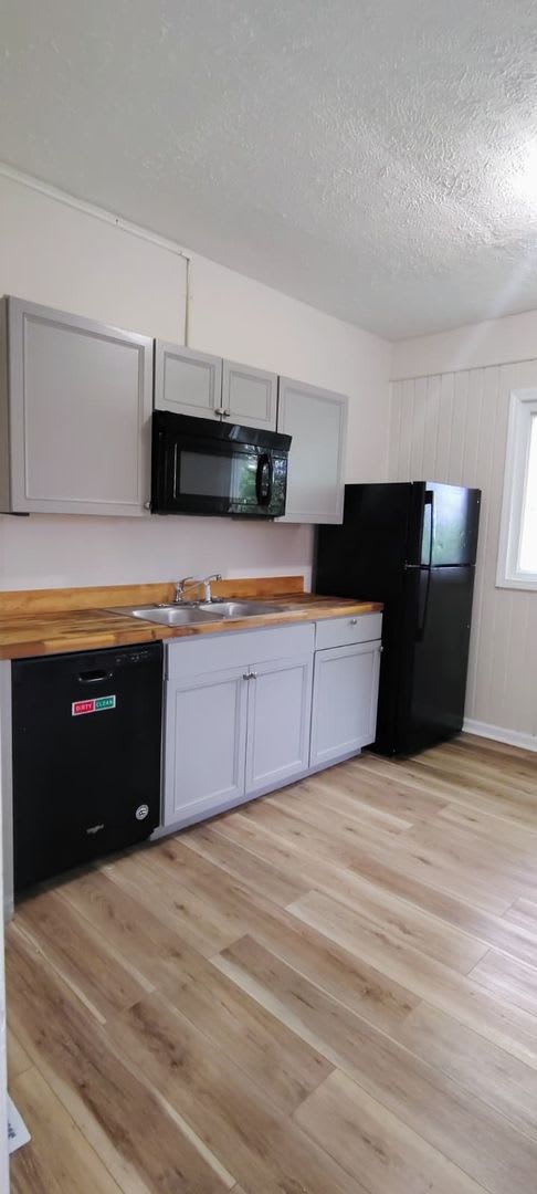 Charming 3Br Home In Pittsburgh Section 8 Considered – photo 5
