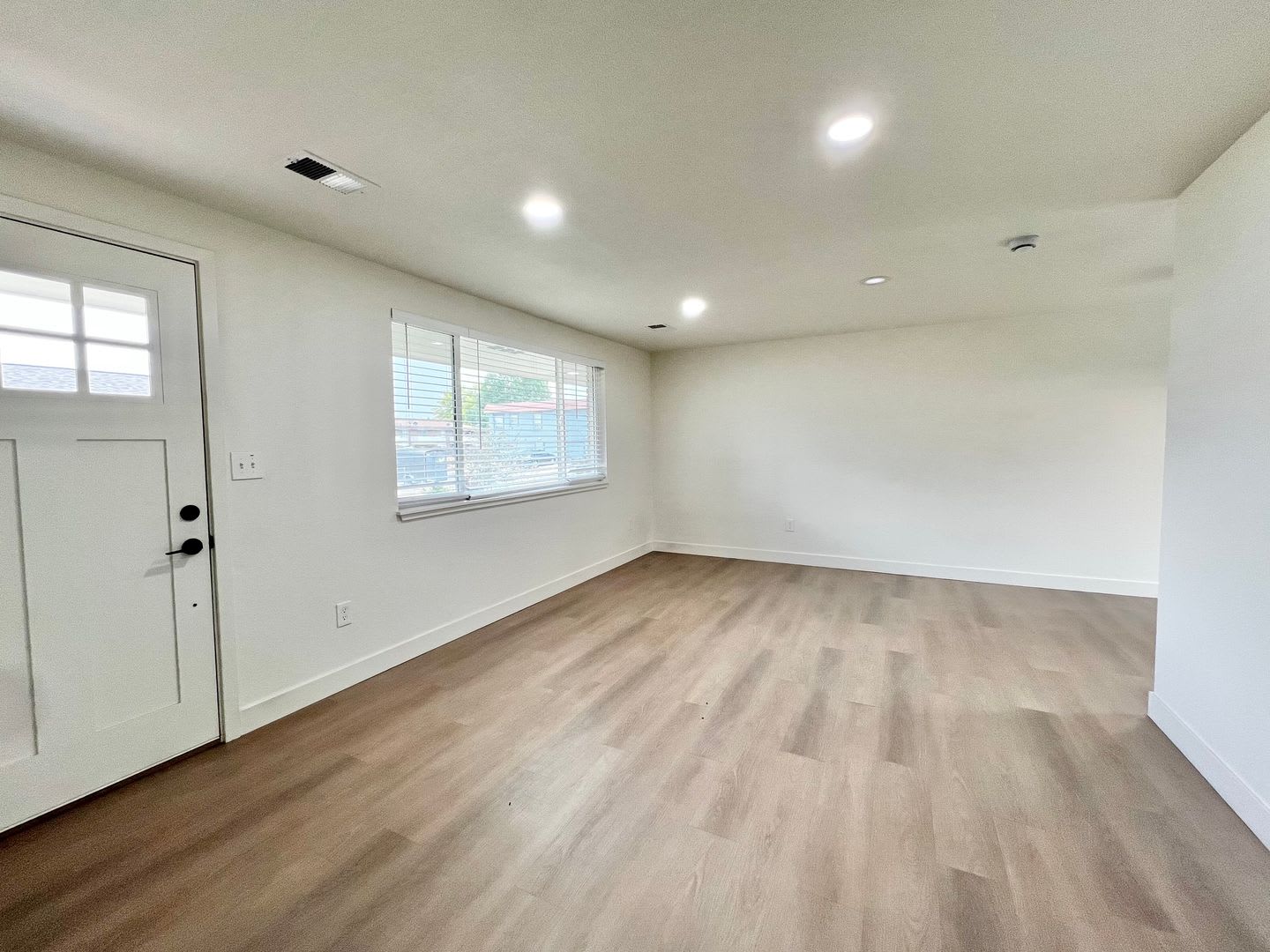 1640 Cheyenne Ave Loveland Co 80538 – photo 5