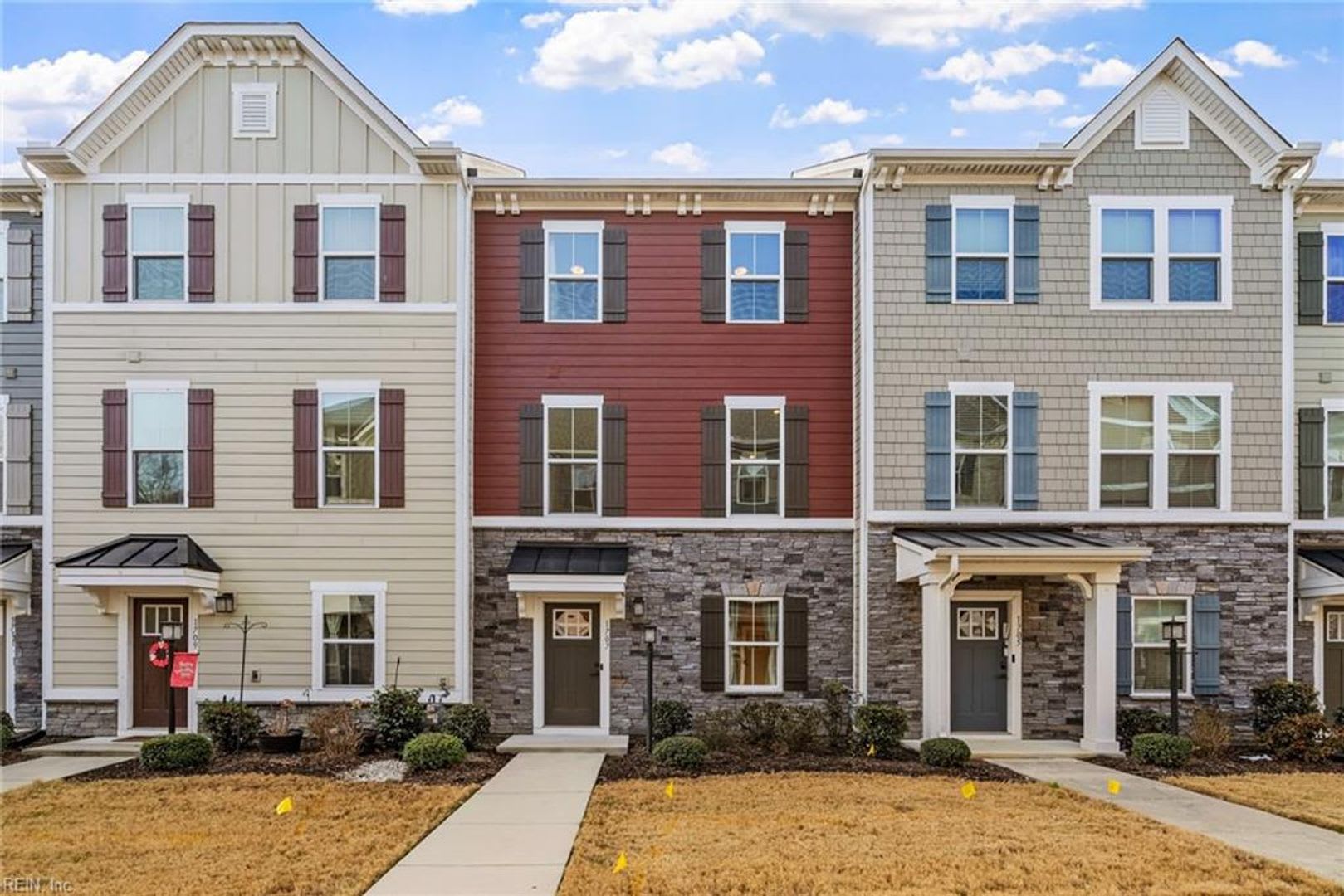 Newer Construction 3 Story Condo! – photo 1