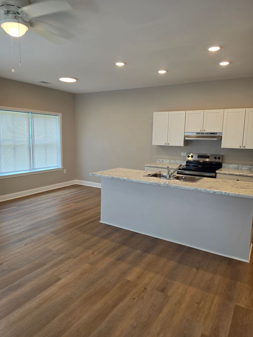 Charming 3 bed, 1.5 bath – photo 5