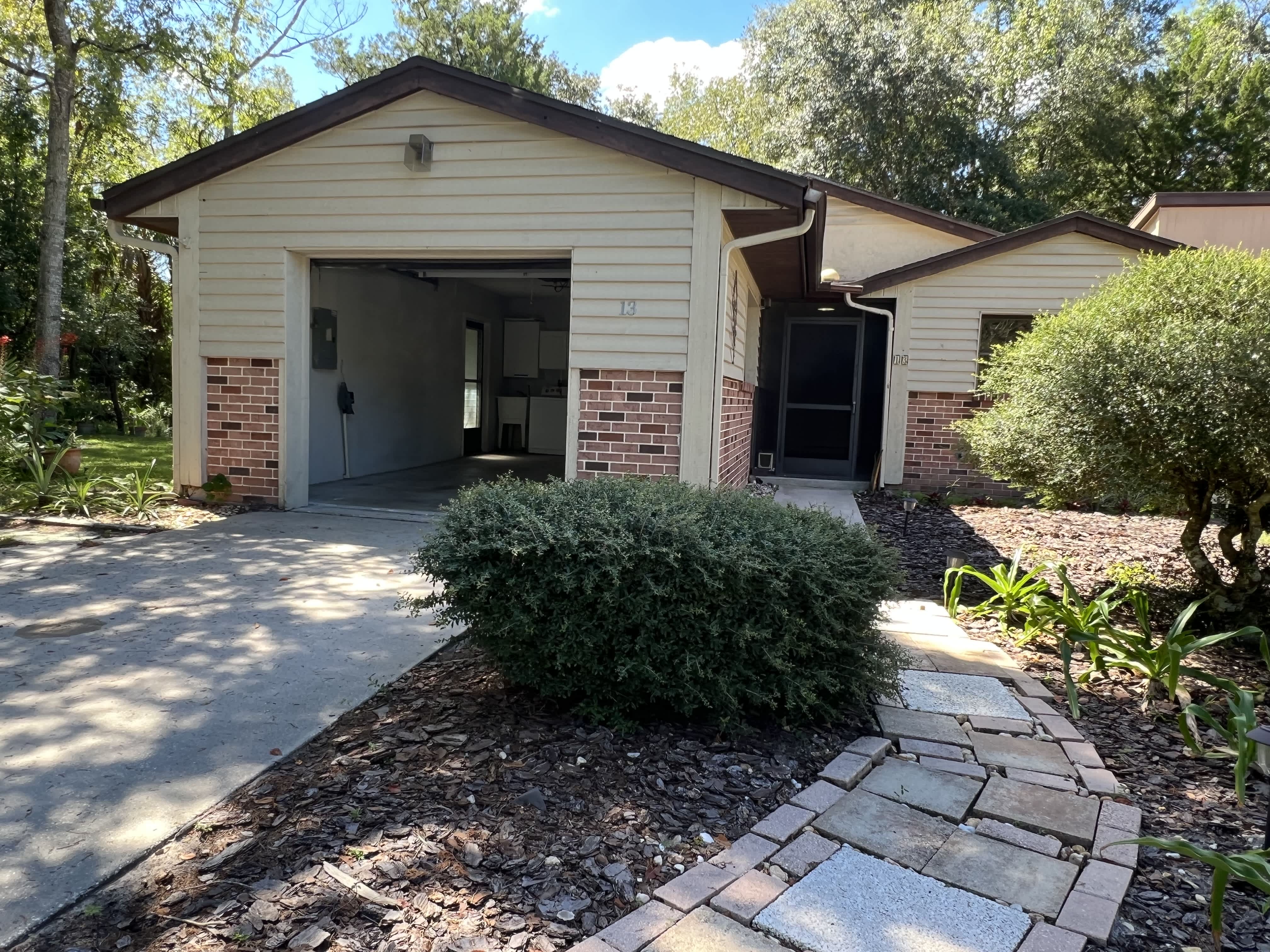 13 Jamaica St – photo 1