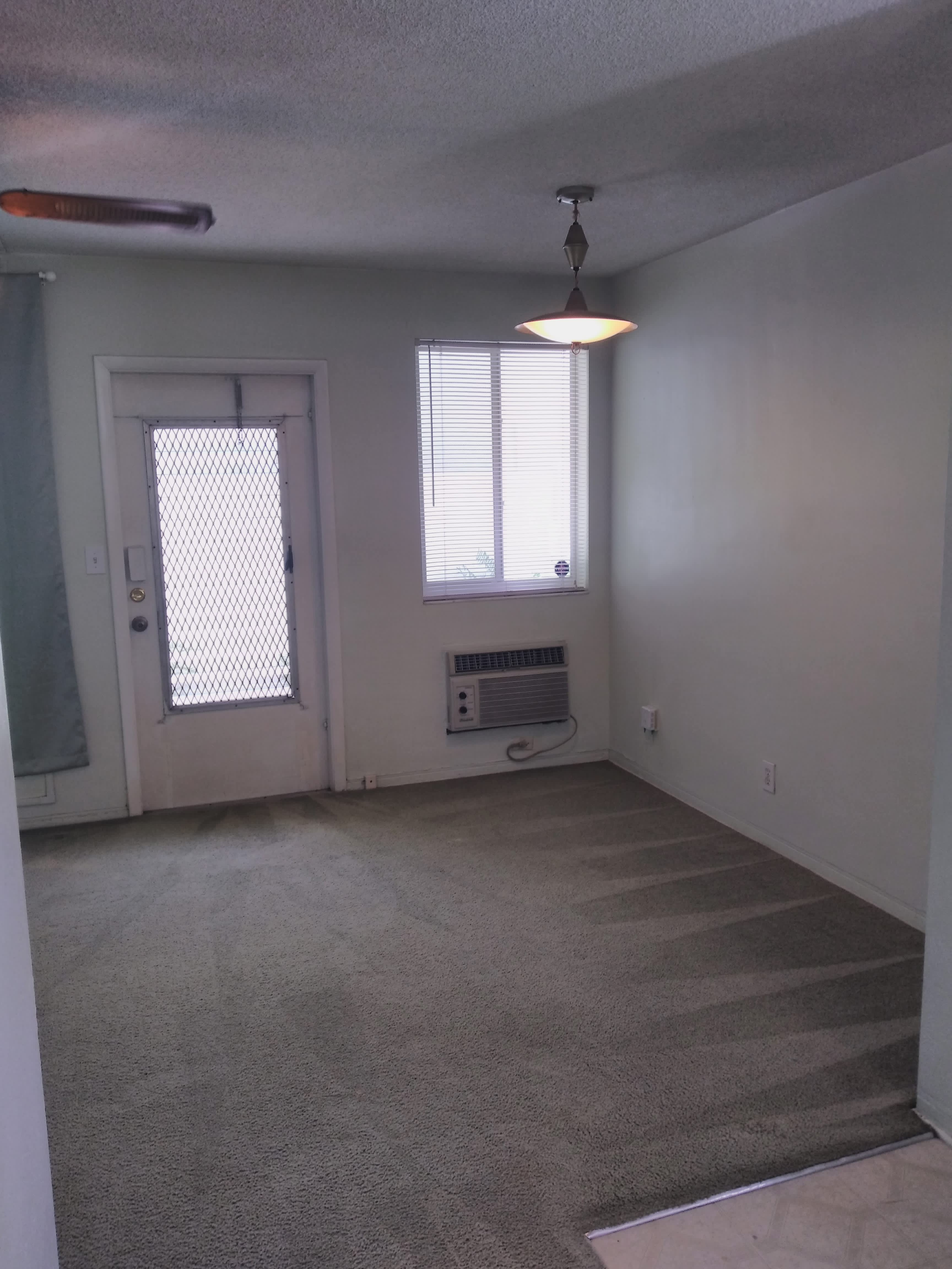 1524 Southeast 2nd Street – photo 3