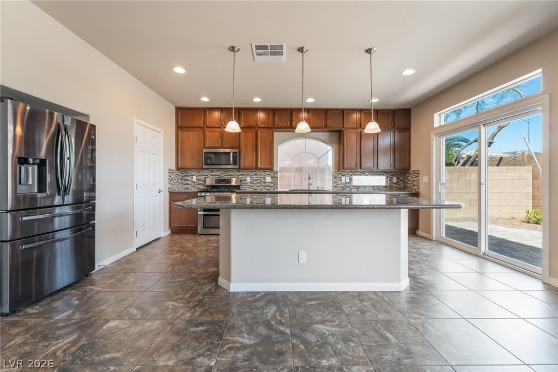 6014 Belvedere Canyon Avenue – photo 5