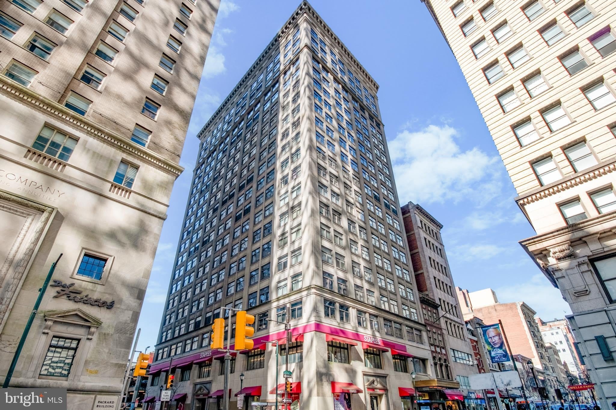1500-00 CHESTNUT Street – photo 1