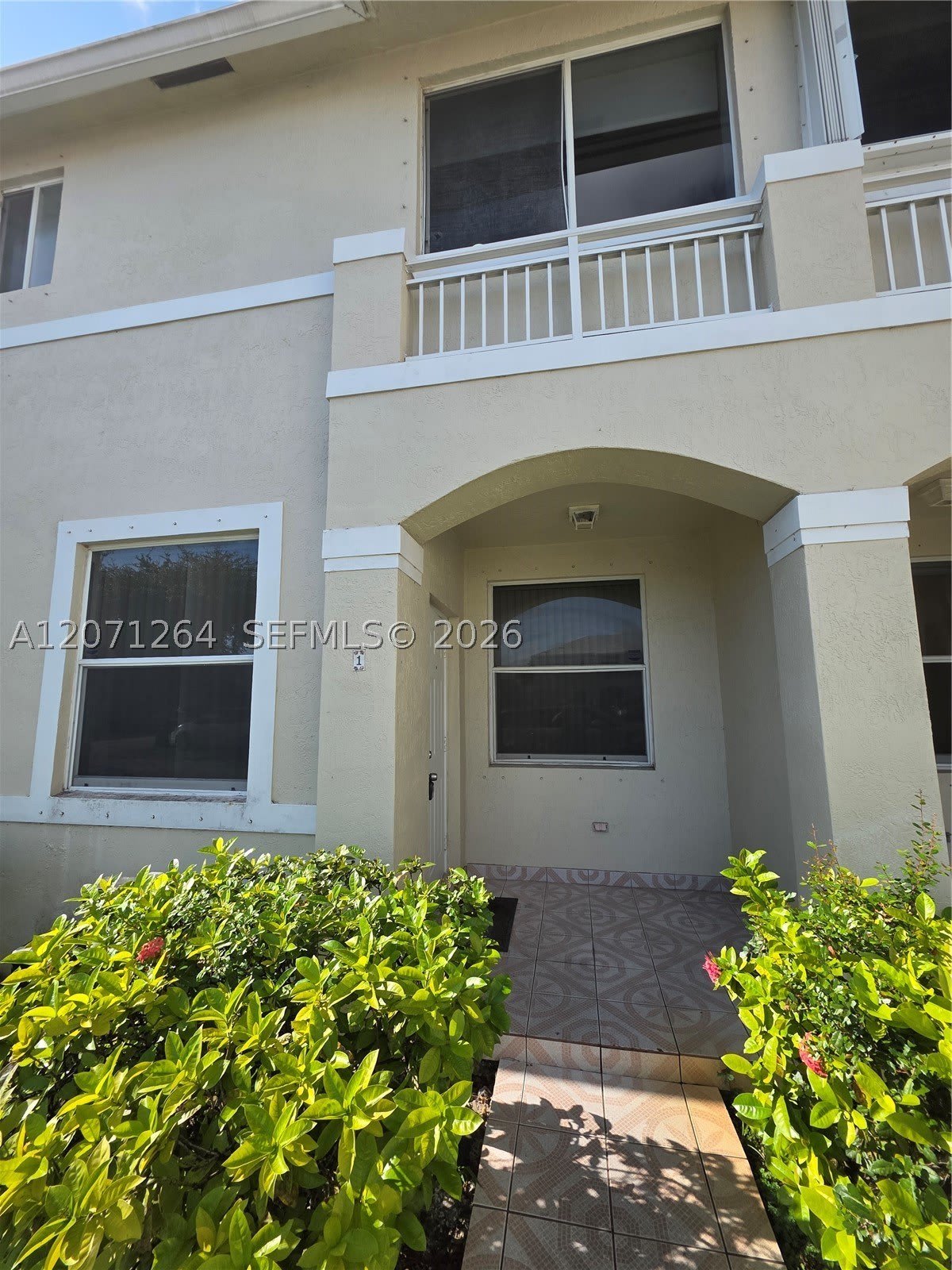 21250 Ne 8Th Pl – photo 1