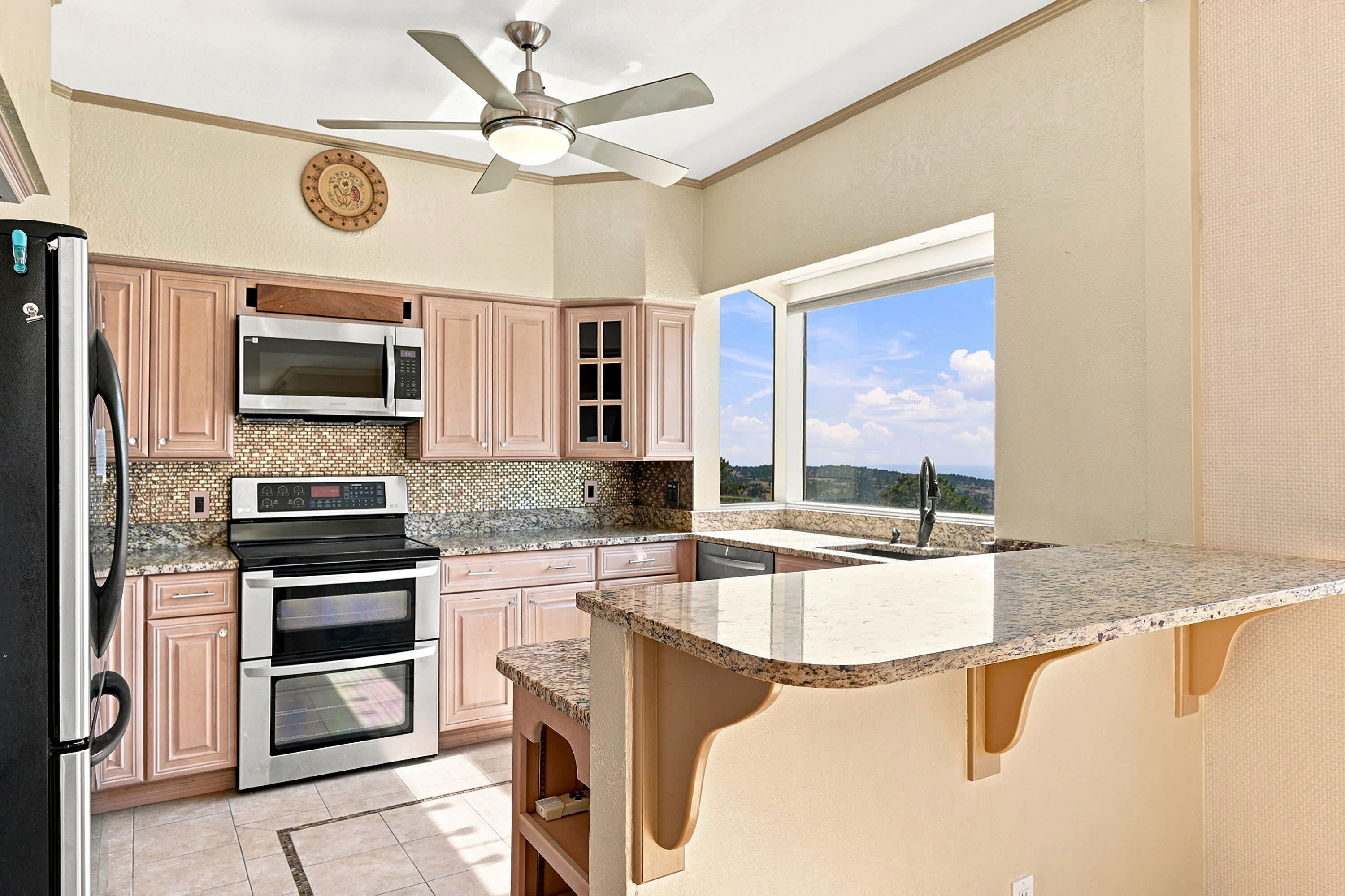 680 Ridgeside Drive – photo 3