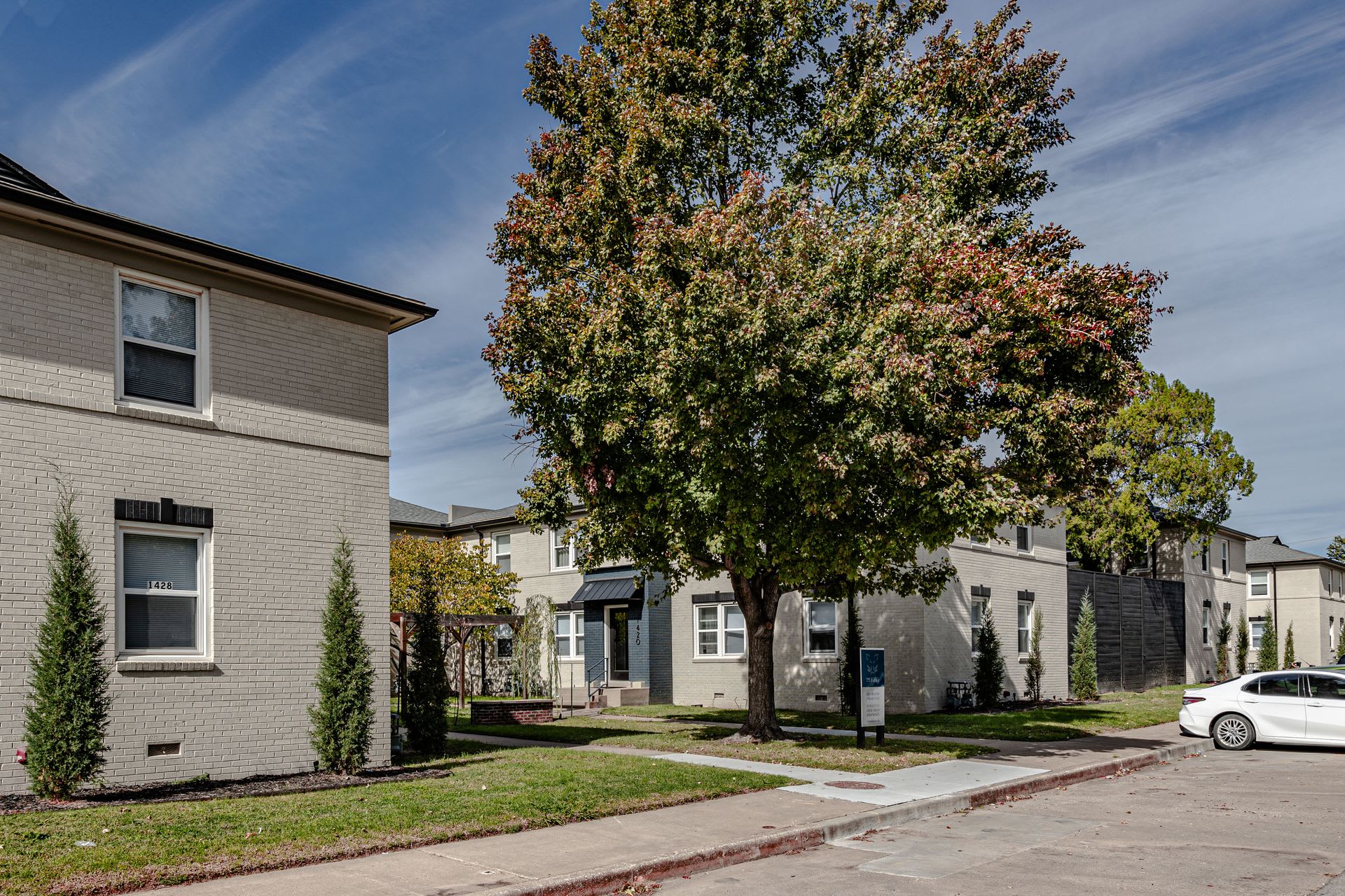 Everly Apartments on Cherry Street – photo 1