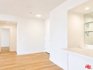 10390 Wilshire Boulevard – photo 5
