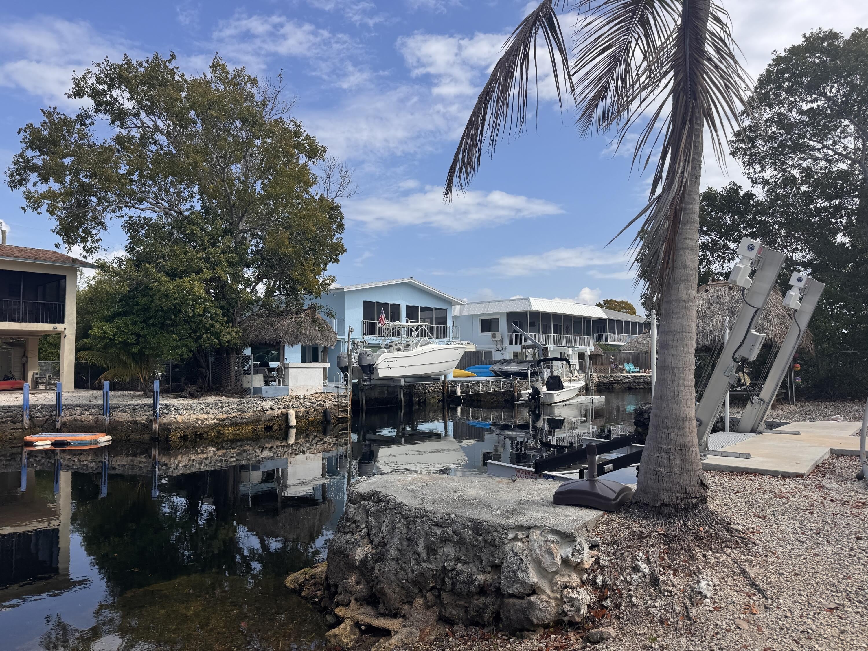 135 Peace Avenue – photo 2