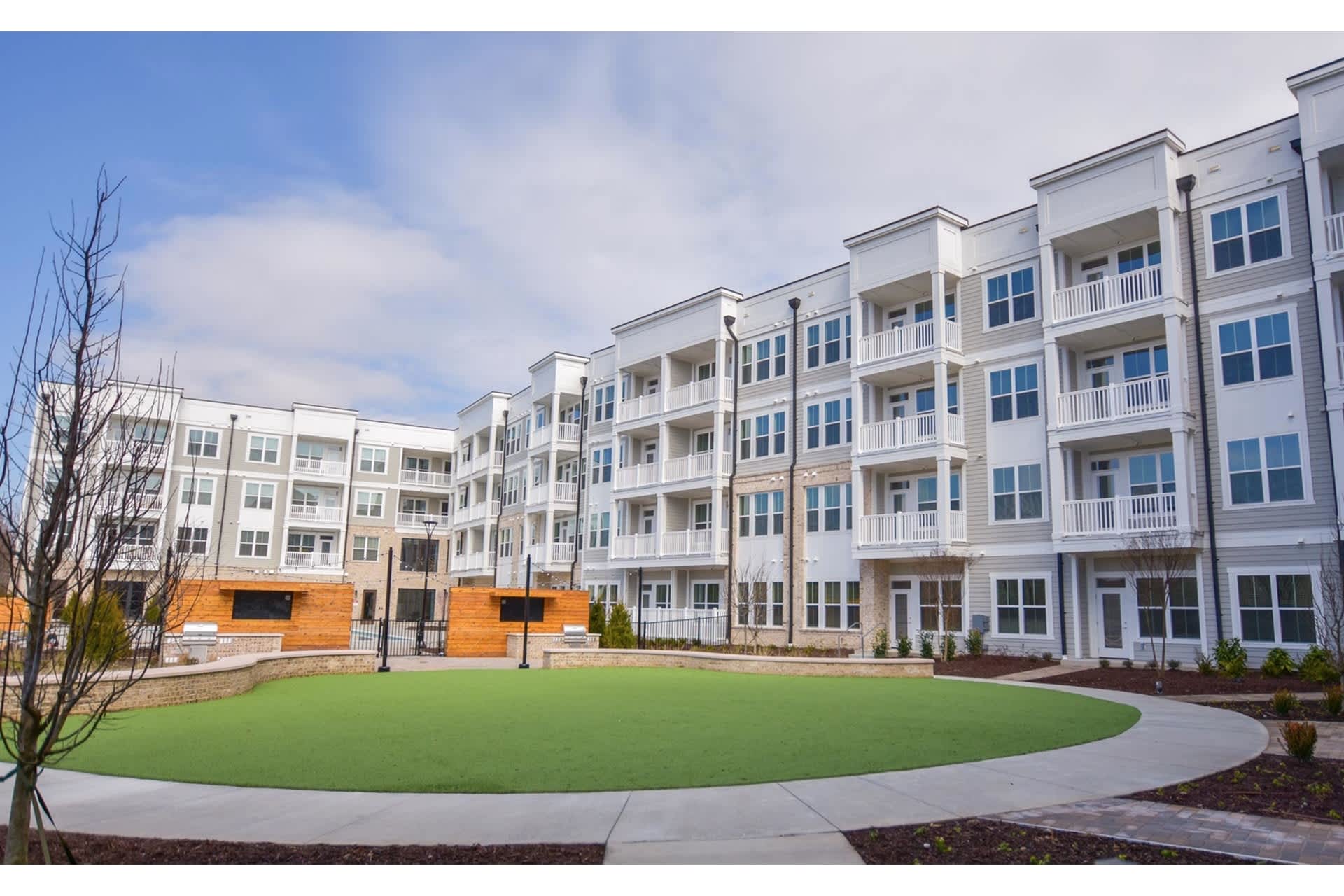 The Ivy at Ariston – photo 4