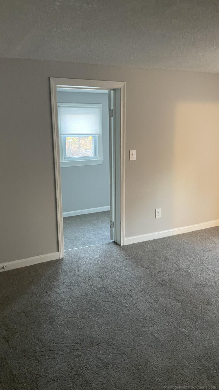 640 Washington St – photo 4
