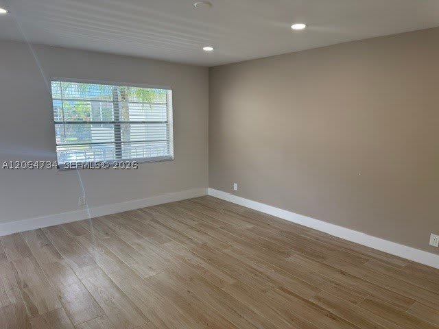 862 Flanders R – photo 4