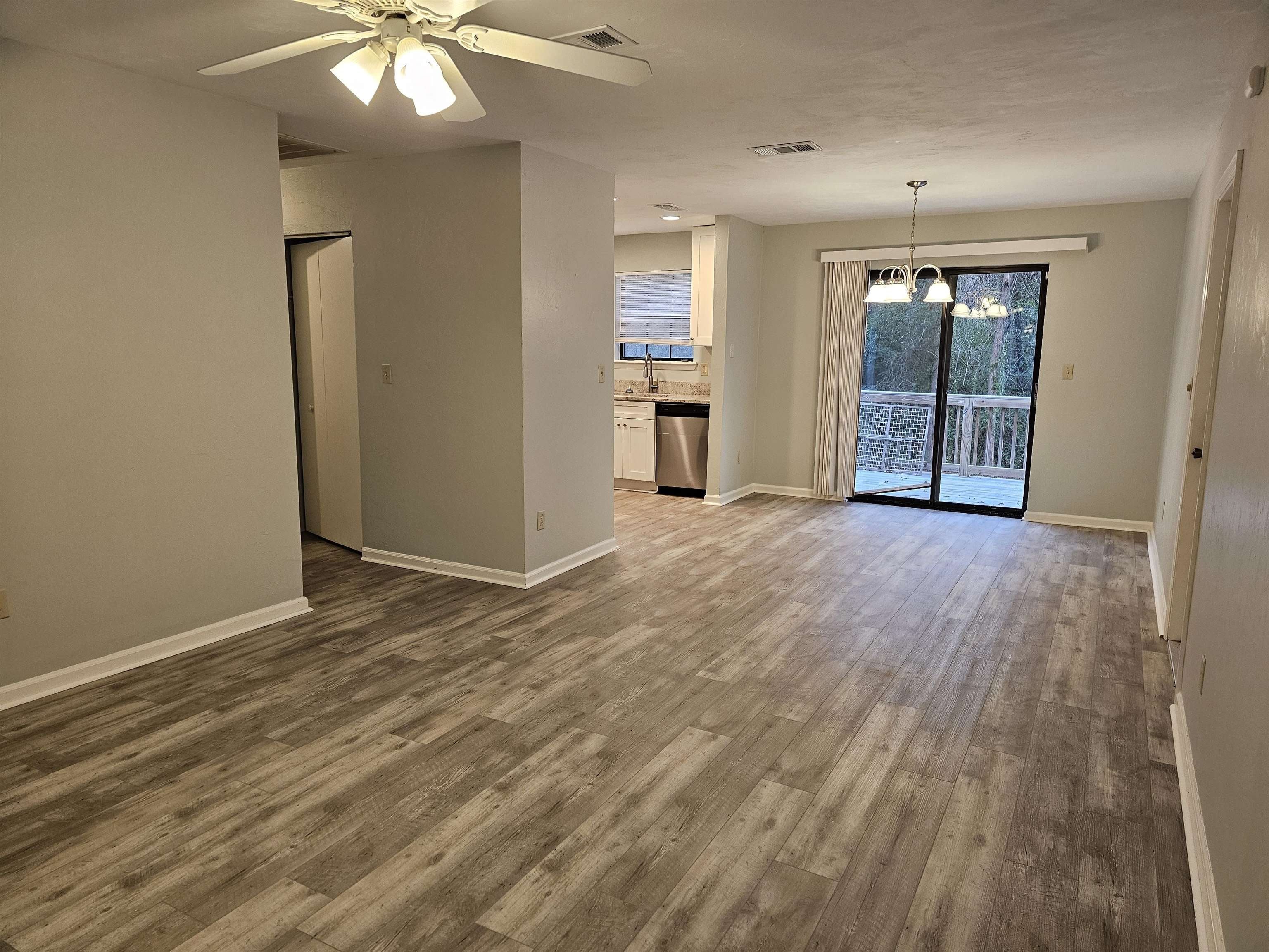 8224 Hunters Ridge Trail – photo 5