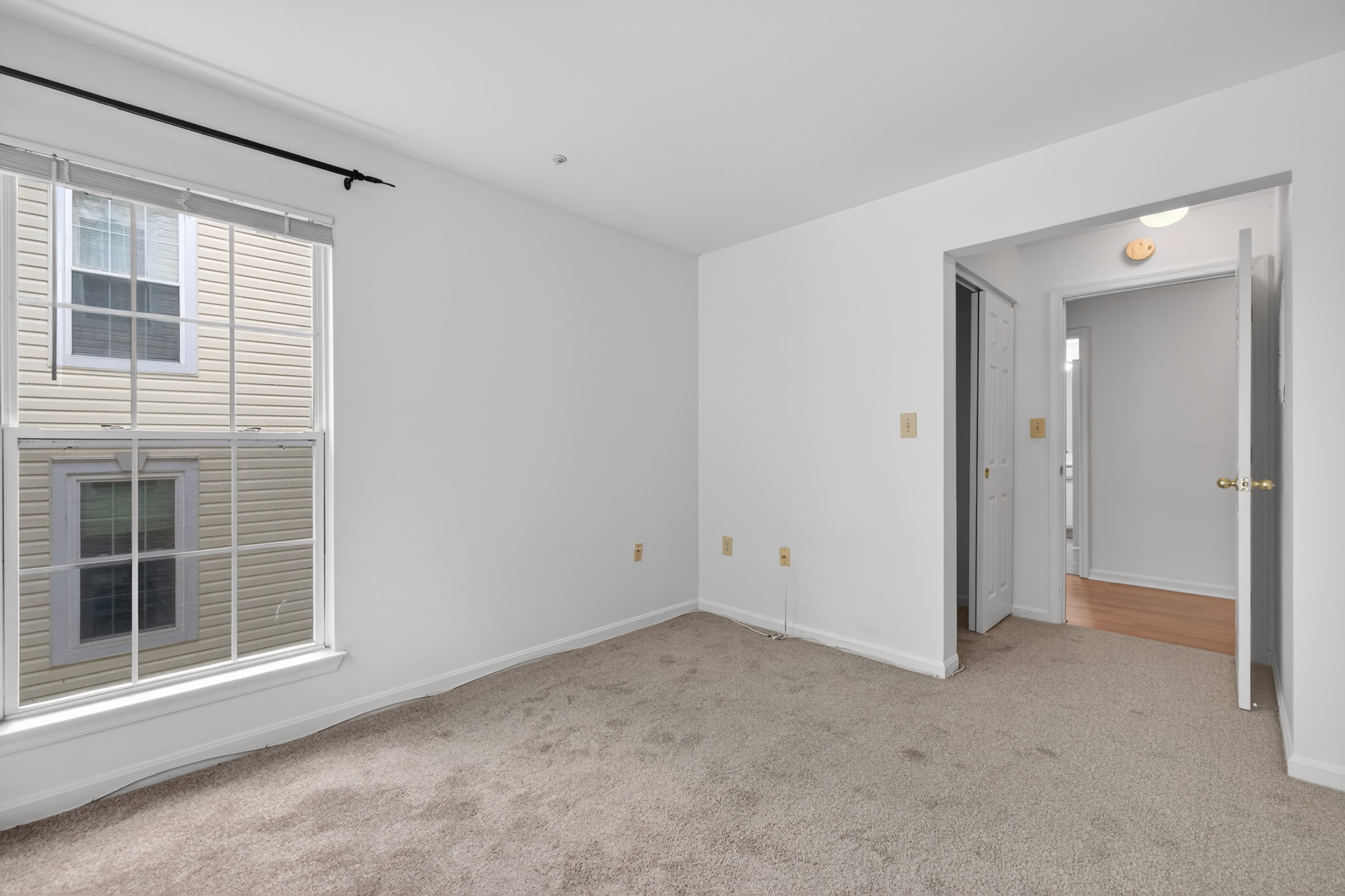 3109 River Bend Ct # 201 – photo 3