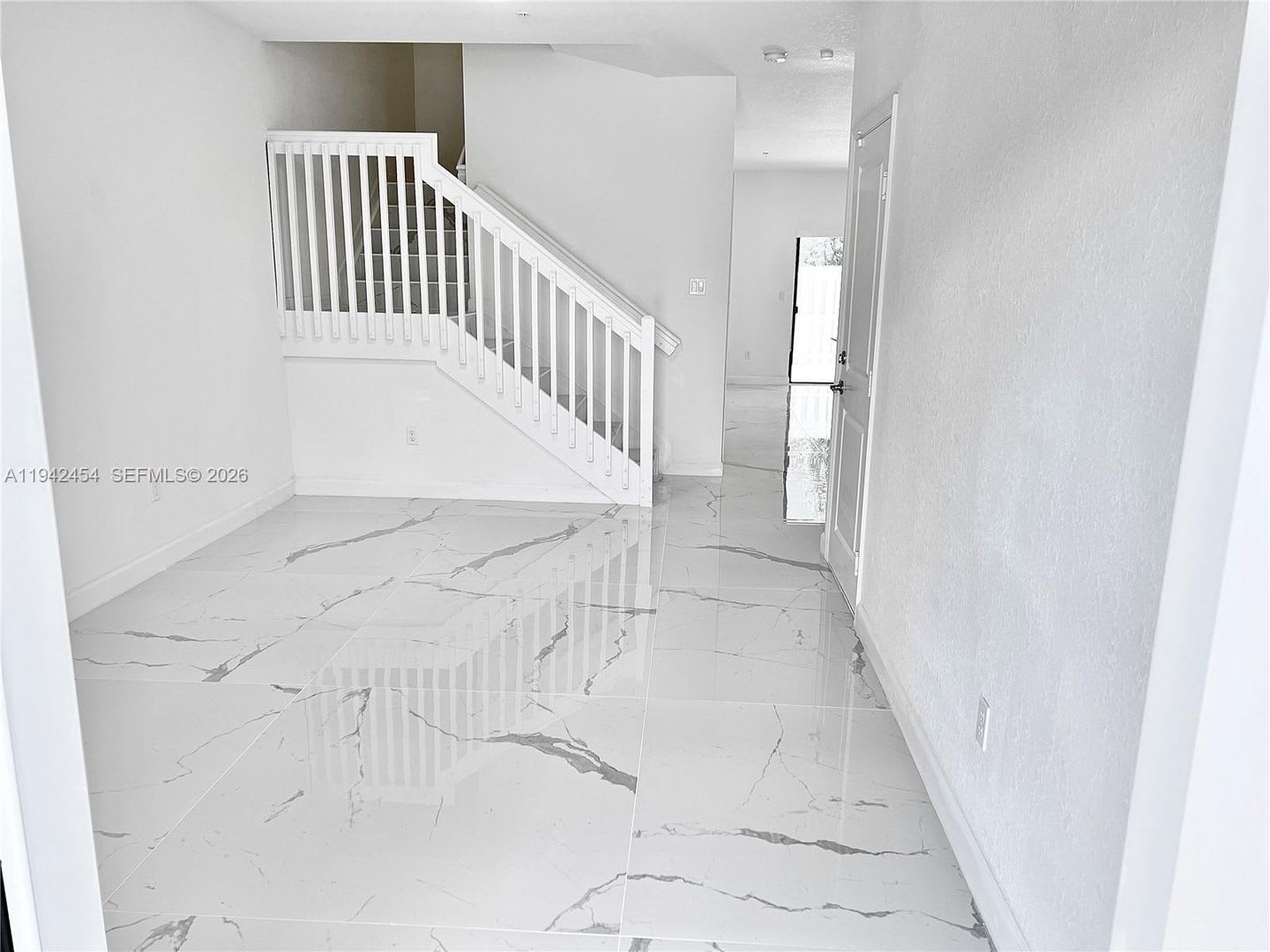 15903 Sw 2Nd Place 15903 Pembroke Pines Fl 33027 – photo 2