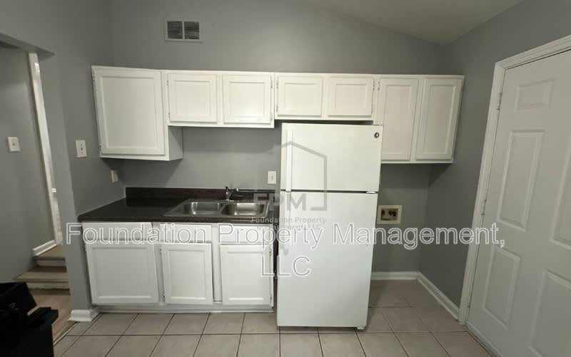 707 Mohawk Avenue – photo 4