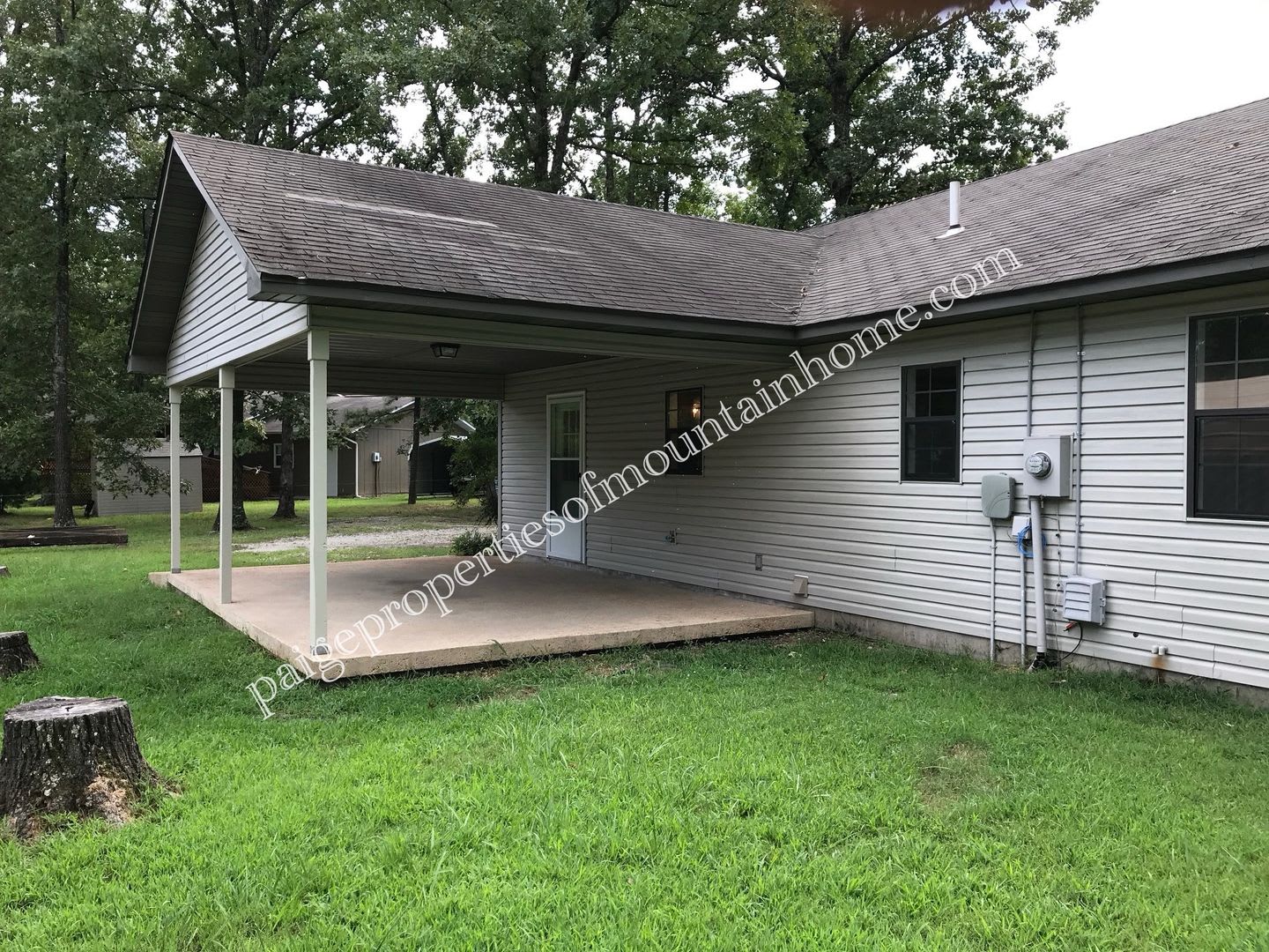 Gorgeous 3 bedroom 2 bath house – photo 3