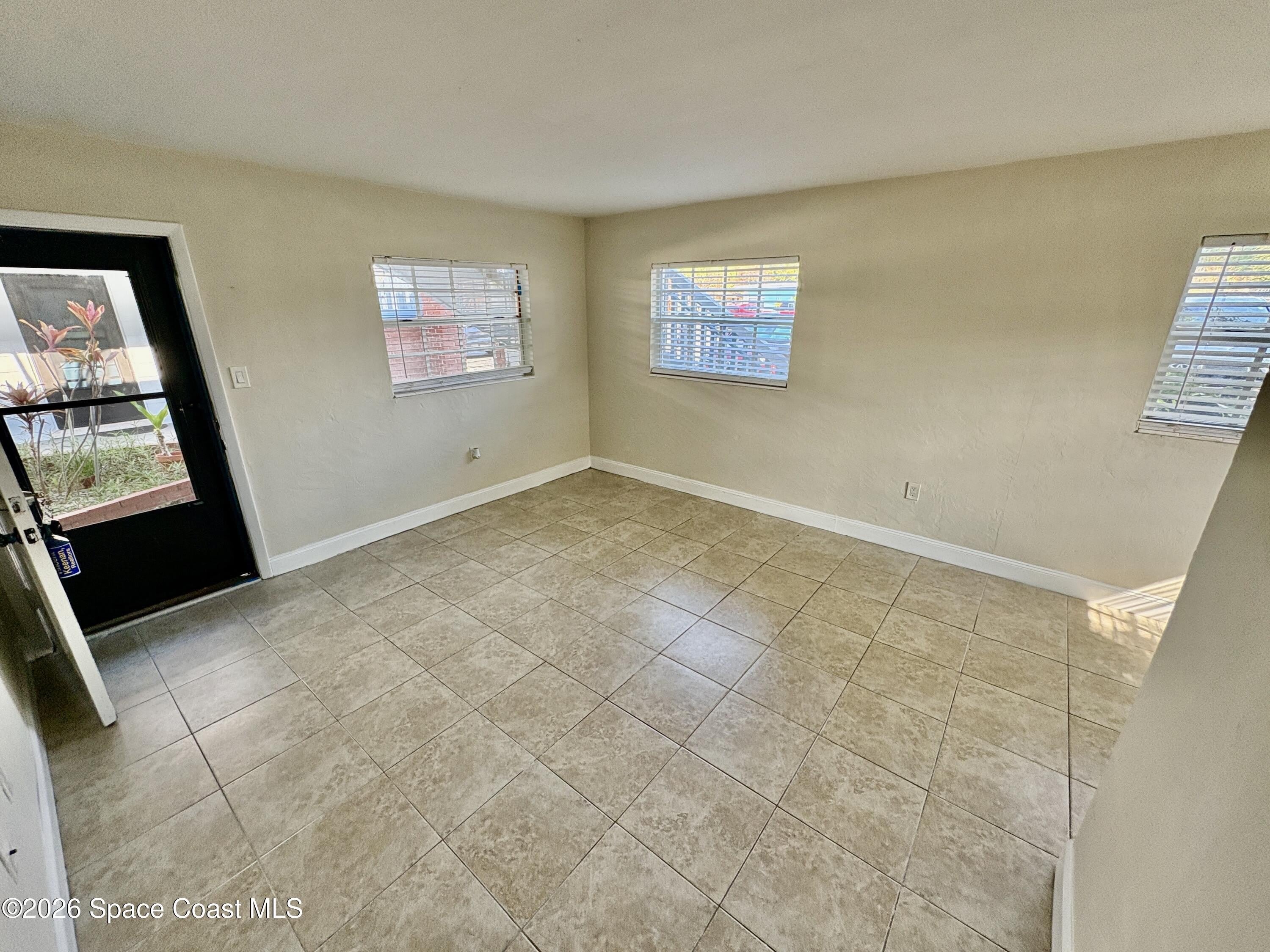 405 Adams Avenue – photo 4