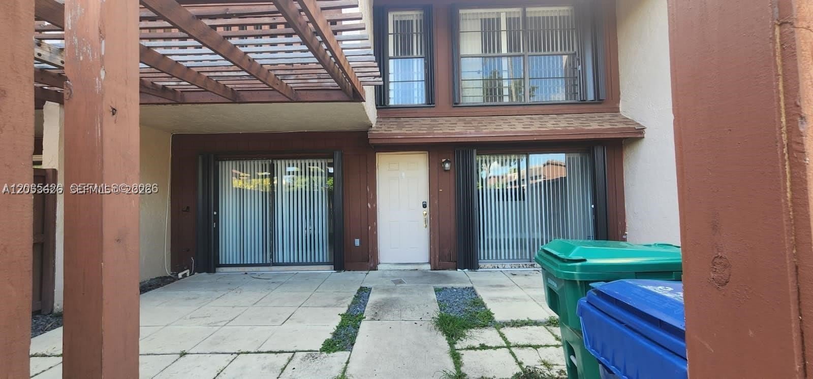 11500 SW 64th St – photo 1
