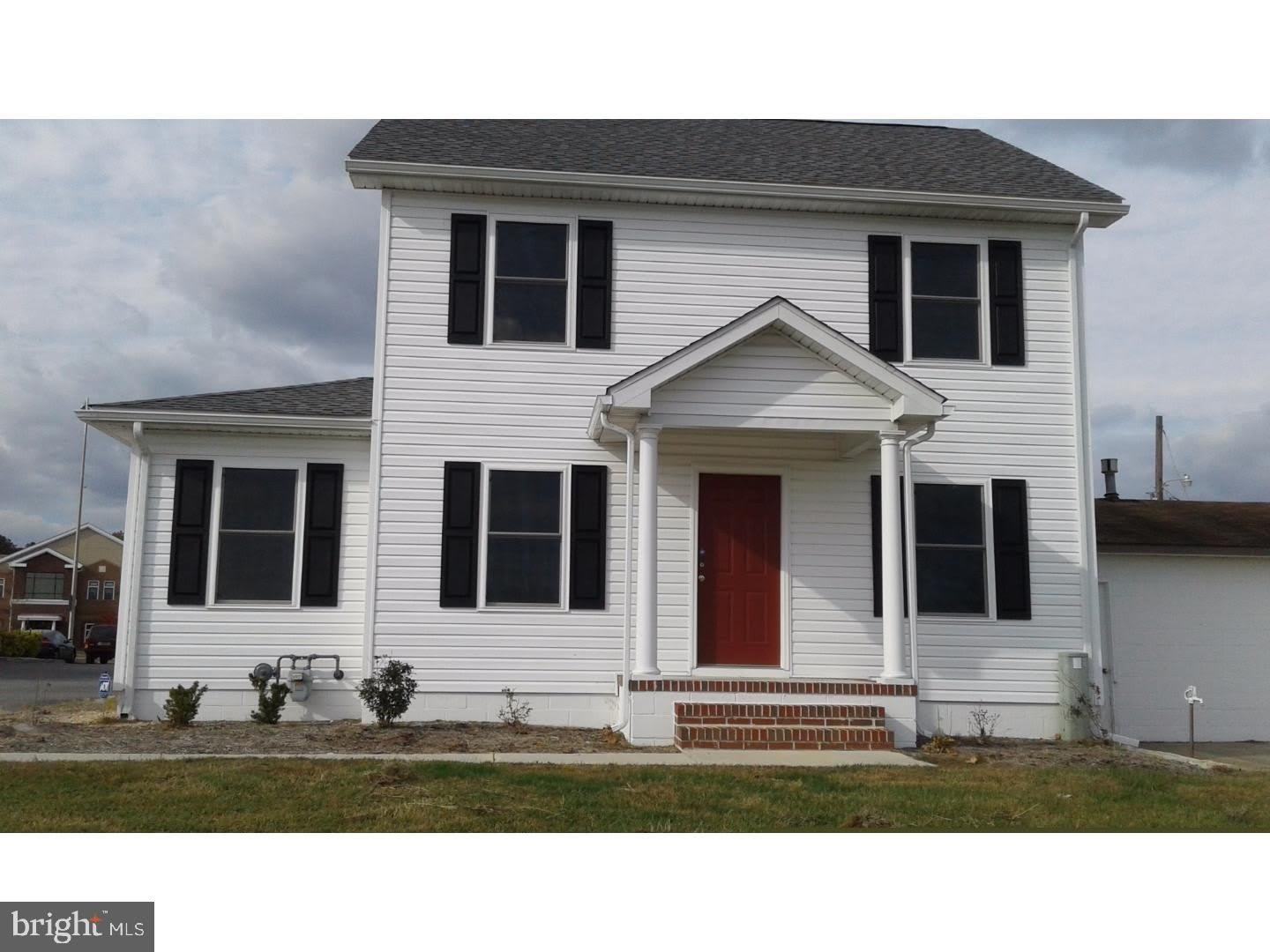 1147 S GOVERNORS Avenue – photo 1