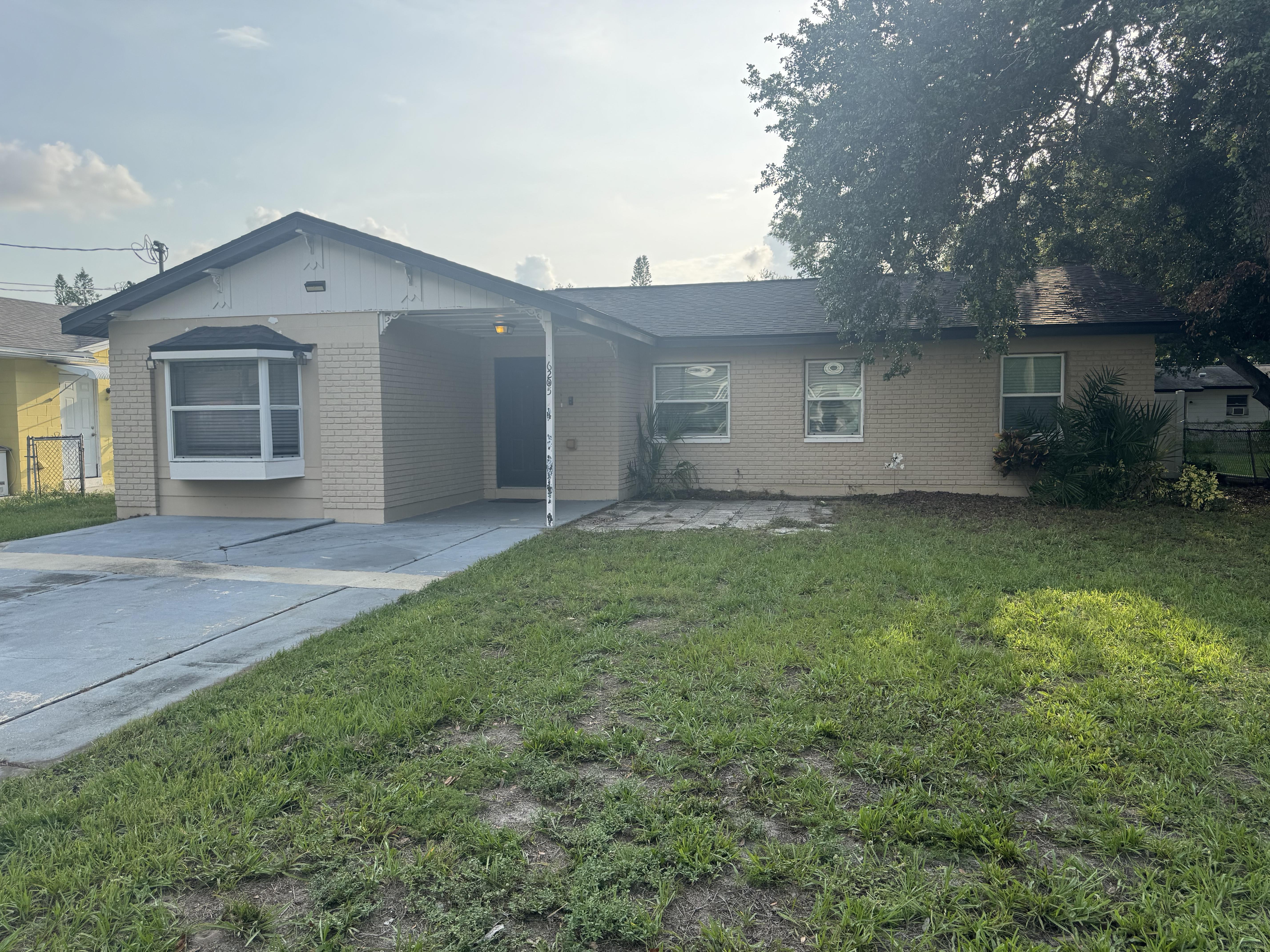 6205 South Church Avenue – photo 1