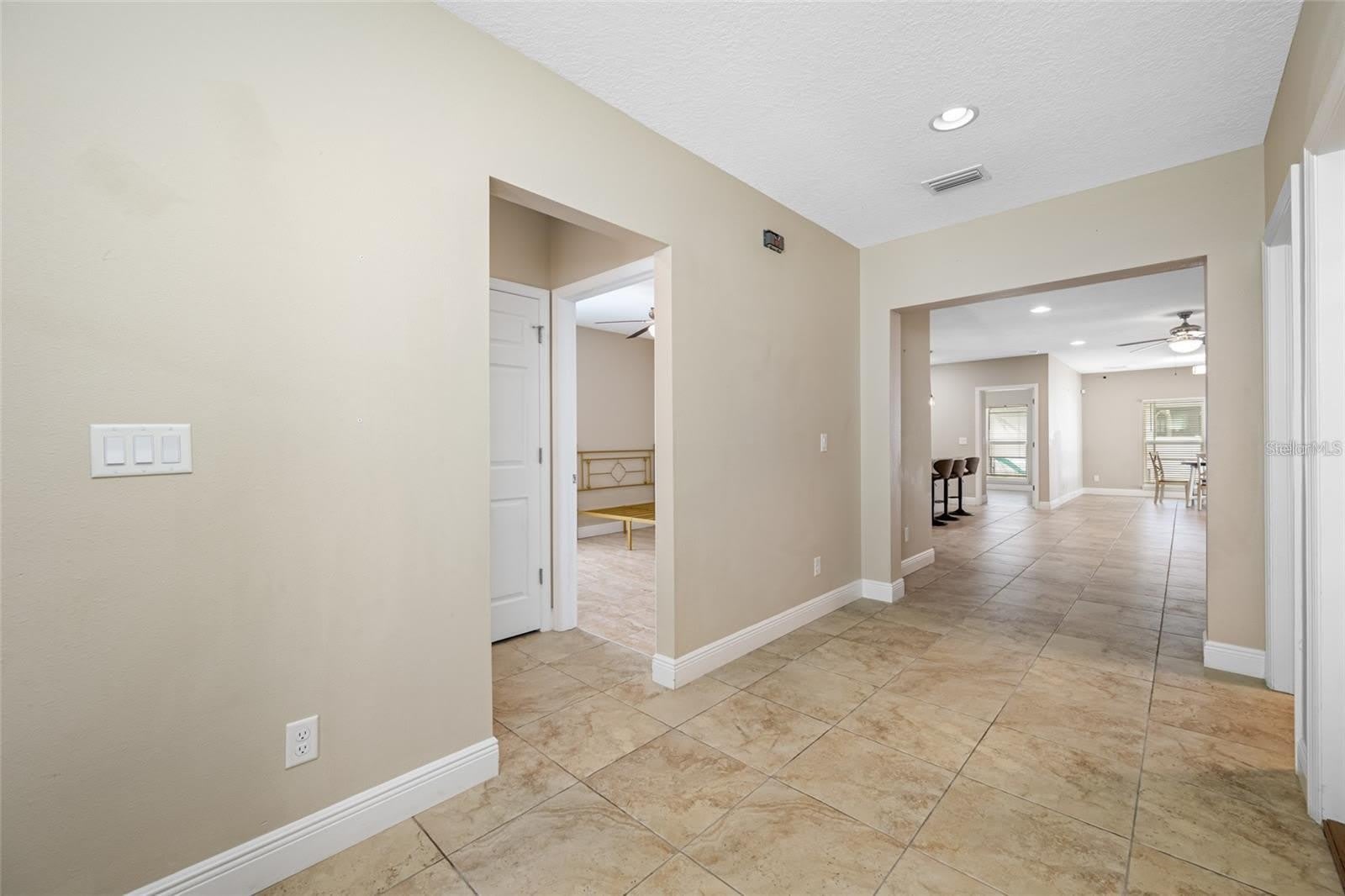 230 CLAYTON Street – photo 3