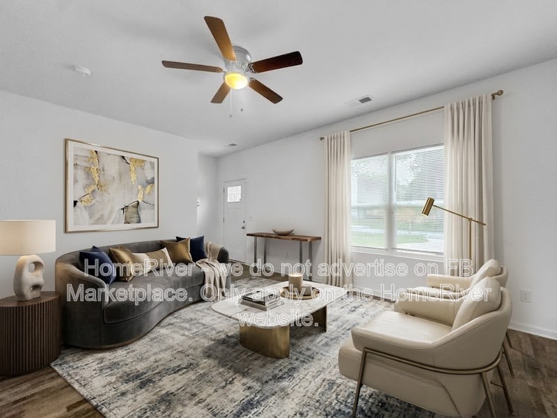 828 Graylyn Dr – photo 3