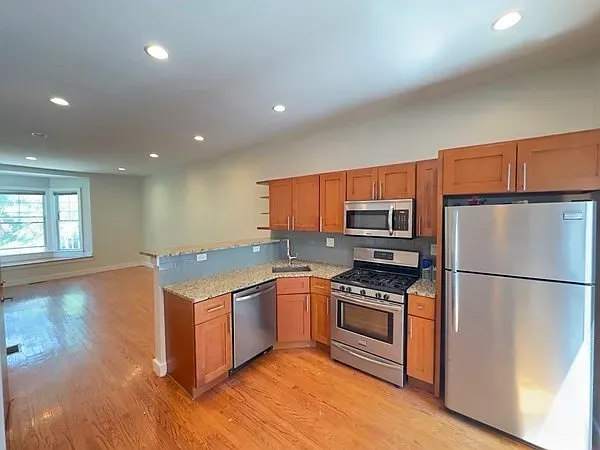 2 Mount Pleasant Pl. – photo 3