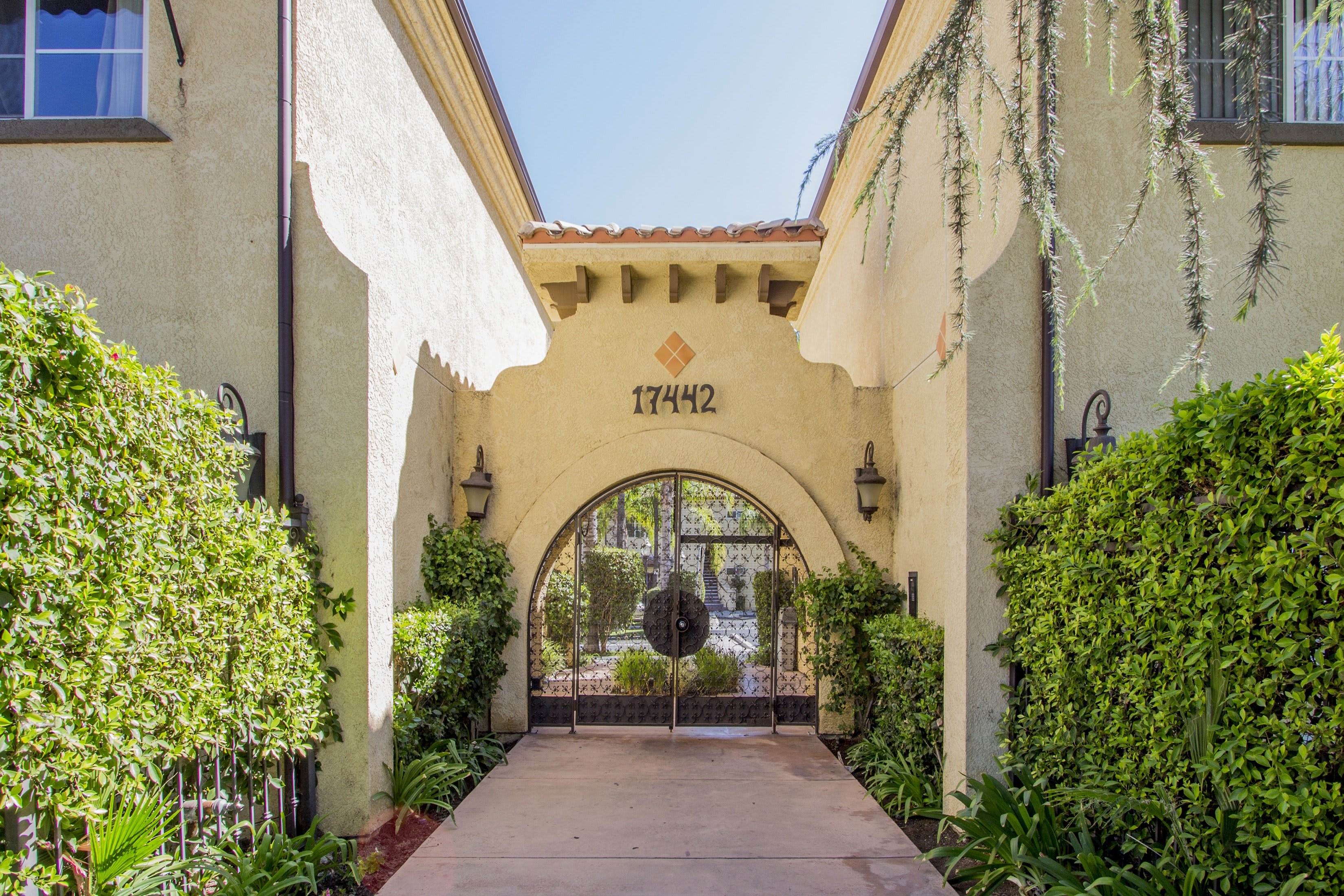 The Village Apartments – photo 4