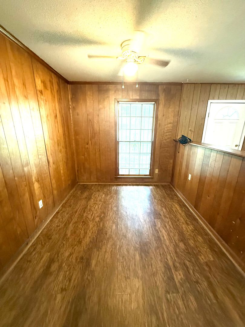 ** 3 bed 1.5 bath located in Chisholm ** Call our self showing number to schedule a tour – photo 5