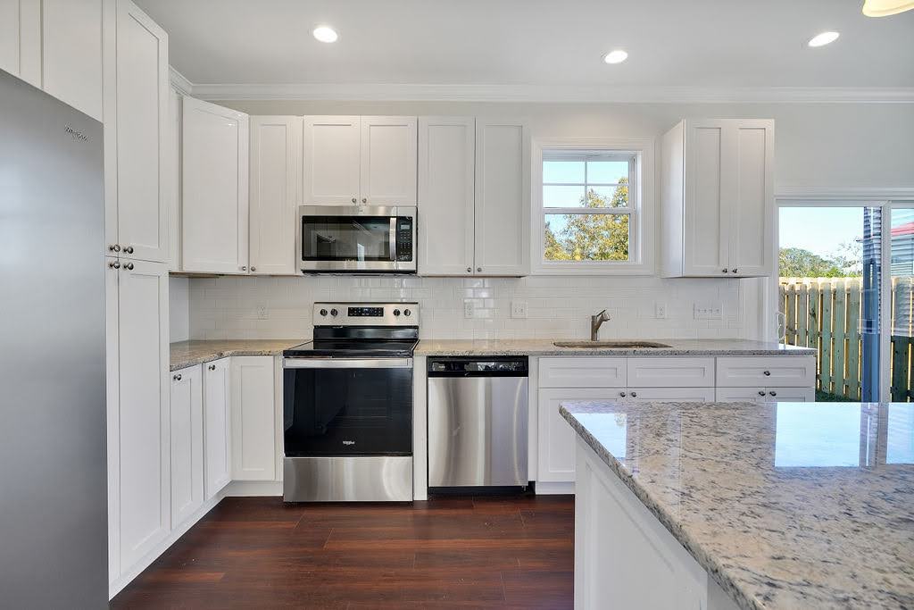 1007 Campbell St – photo 5