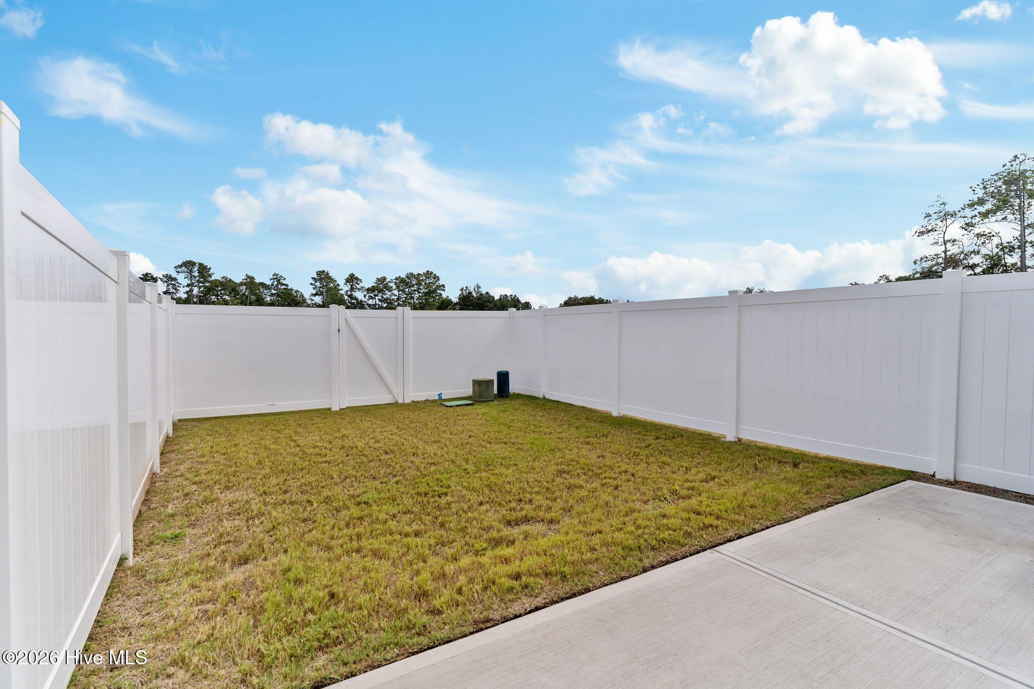 7114 Fisk Drive NE – photo 3