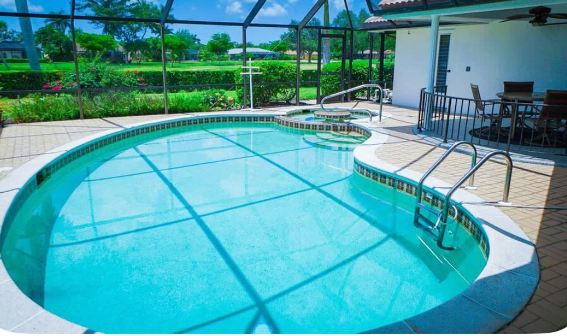 Beautiful 3 Bedroom 2 Bath Unfurnished Single Family Private Pool Home In Desirable Lely Country Club Ready For A Long Term Tenant August 1 2026 Pets Welcomed – photo 2