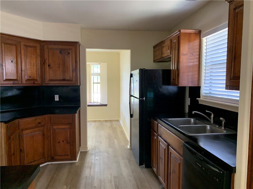 7017 Glasgow Drive – photo 4