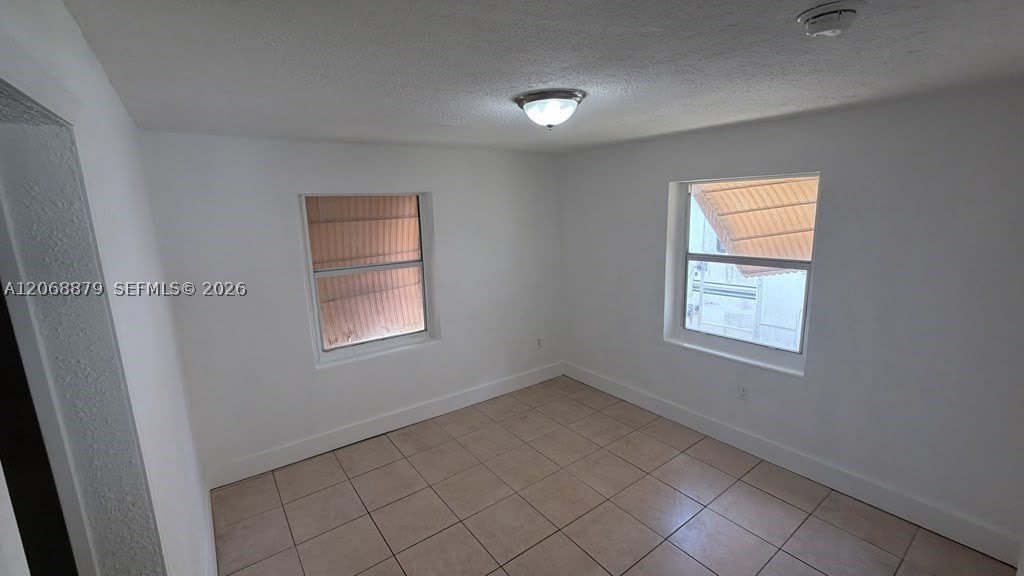 7305 NW 17th Ct – photo 5