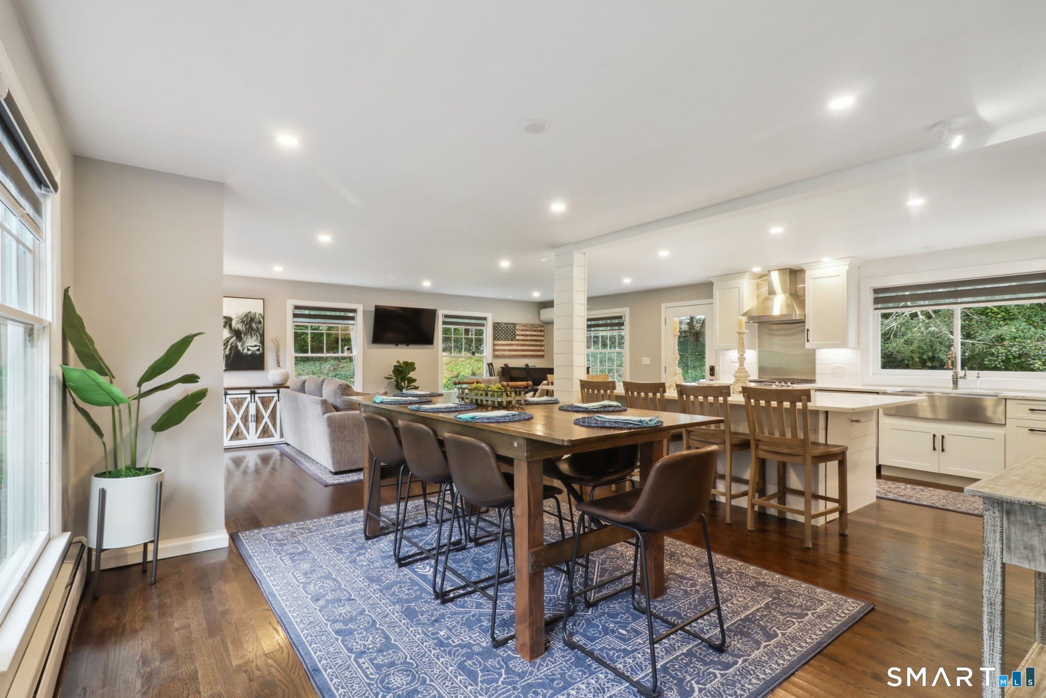 60 Little Meadow Road – photo 2
