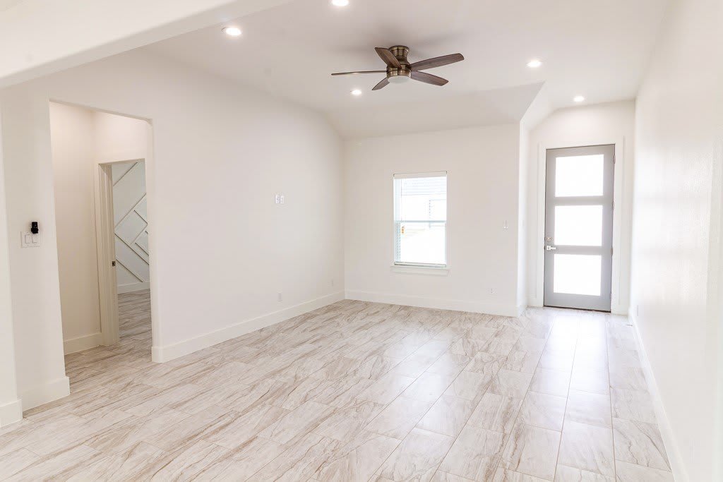 536 Highview Court – photo 3