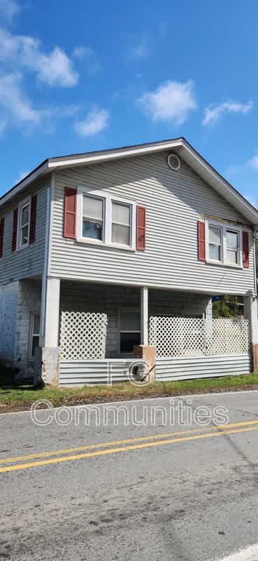 251 Old Country Home Rd – photo 2