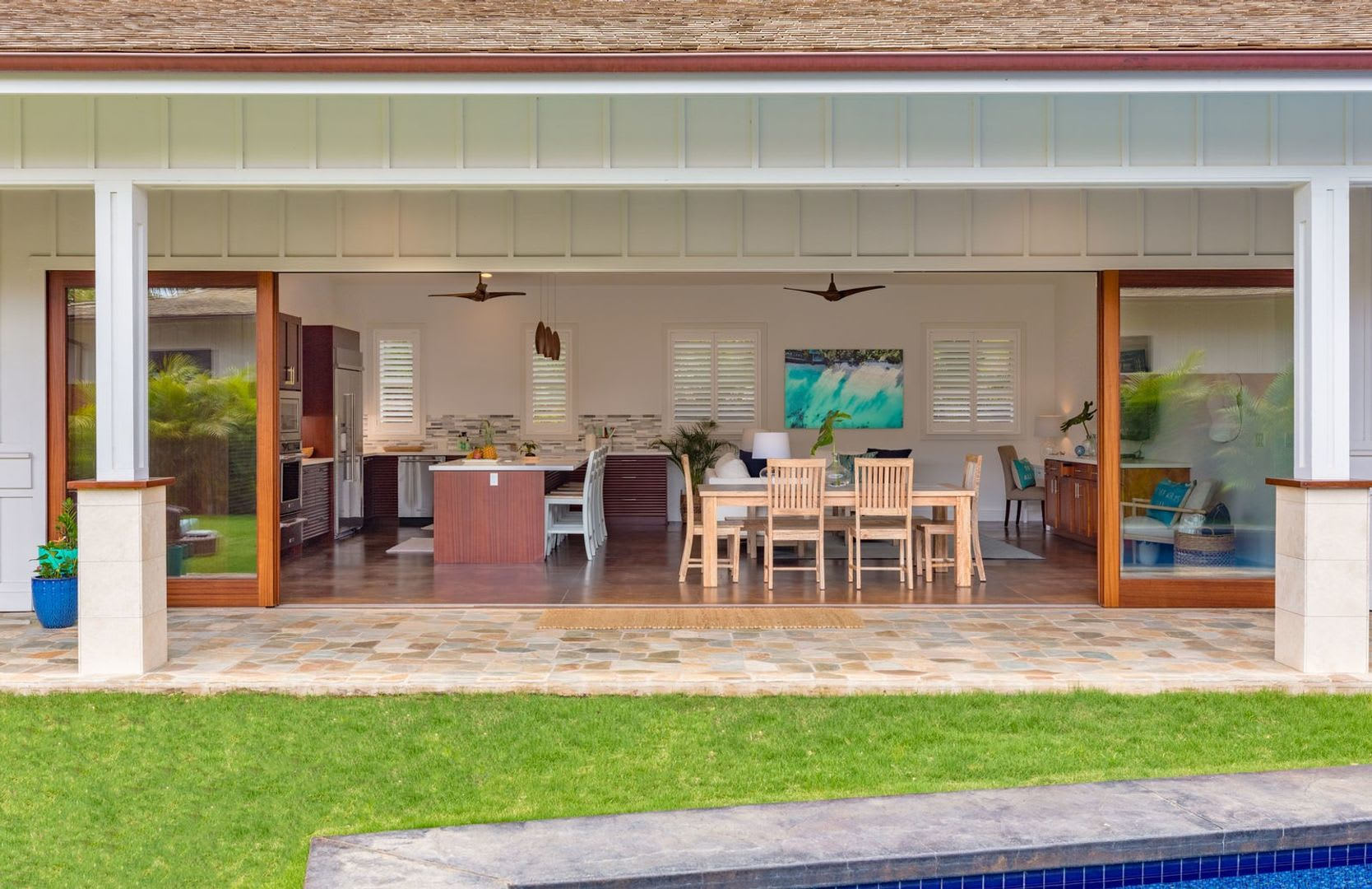 Beautiful Private Home w/Pool, Yard & AC – photo 2