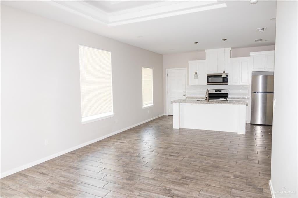 5808 Sandpiper Avenue – photo 3