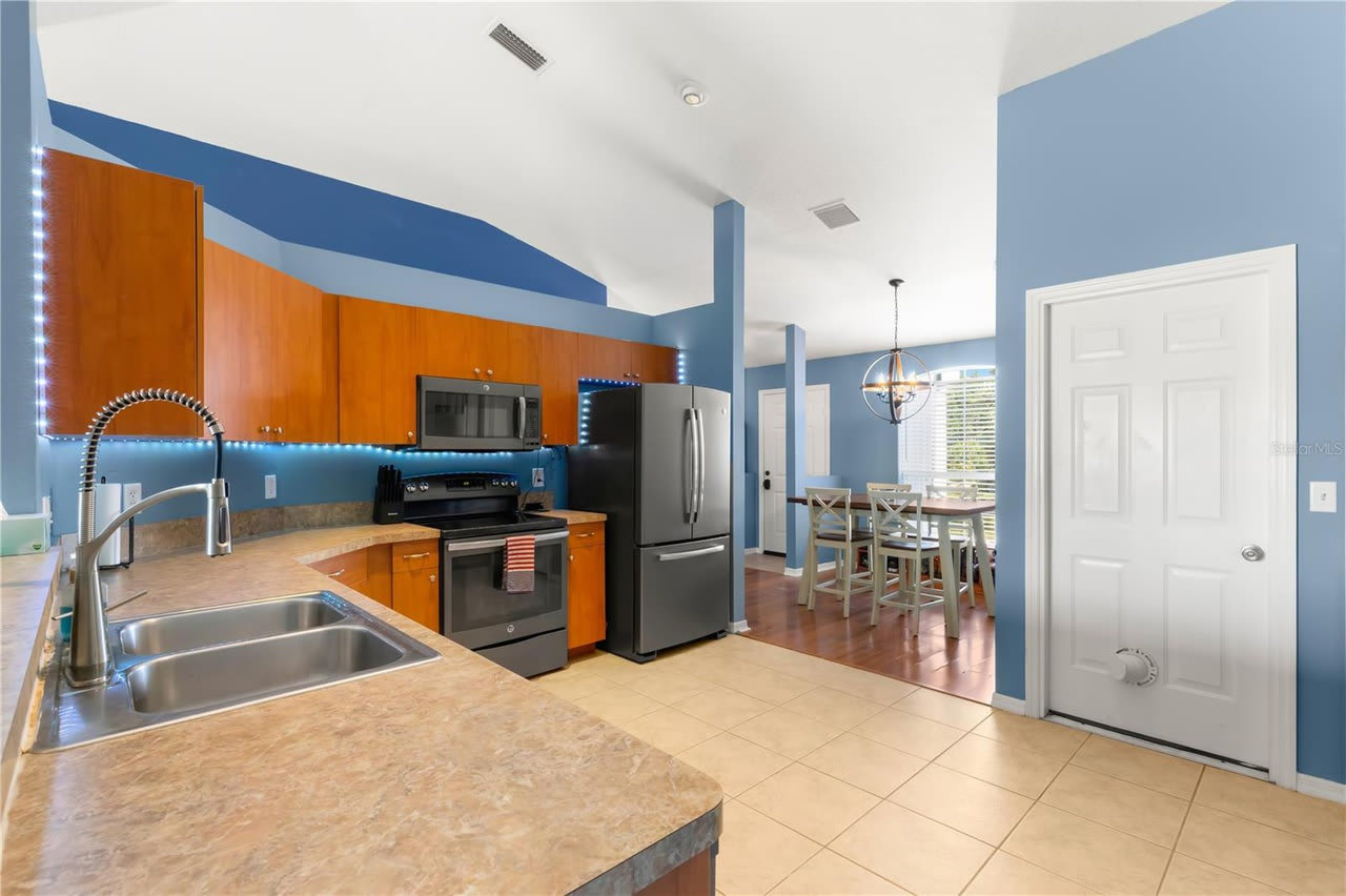 10607 Bud Rhoden Road – photo 4