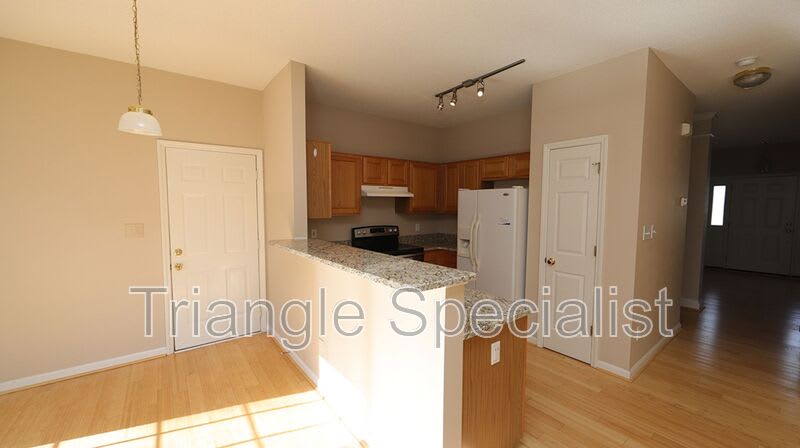 5305 Pitch Pine Court – photo 5