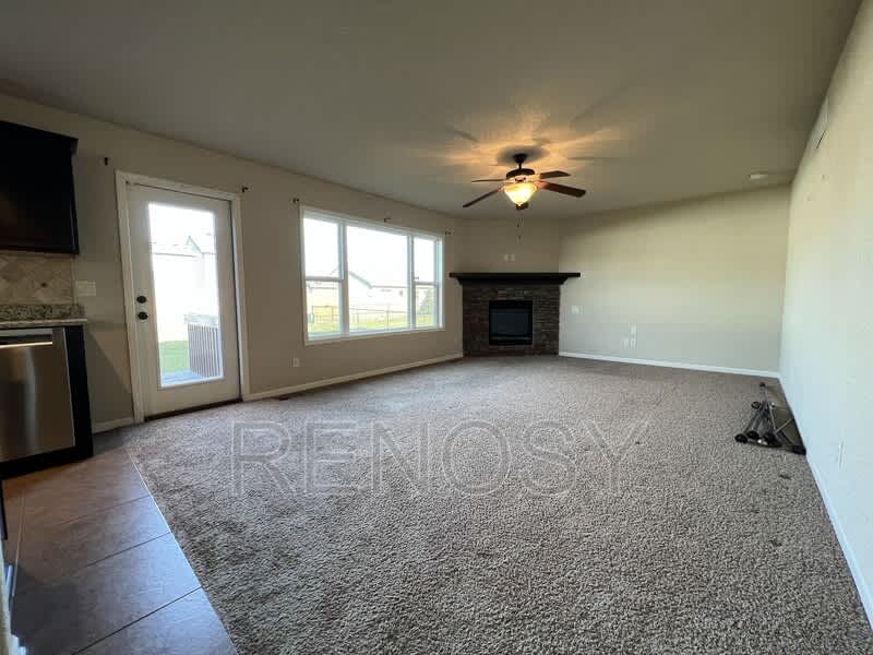 9565 Red Sunset Ct – photo 4