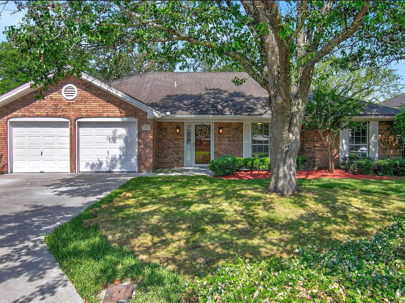 3945 Cheryl Ln – photo 1